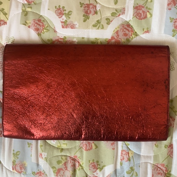 RARE metallic red YSL Belle du Jour leather clutch - Picture 8 of 16